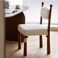 Ghế ăn gỗ tự nhiên bọc nệm cao cấp | Nội thất IKI DEPOT