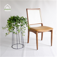 GHẾ ĂN TỰA MÂY ĐỆM DA - MÀU ÓC CHÓ IKIGGACGMDD